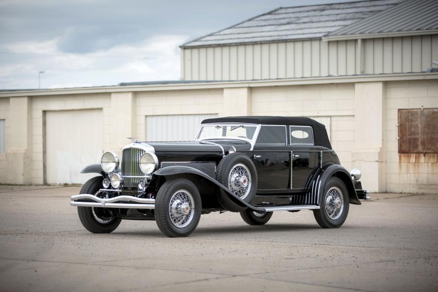  Duesenberg SJ528/2551 Riviera Phaeton SWB by Brunn 1933 года  (фото 1 из 49)
